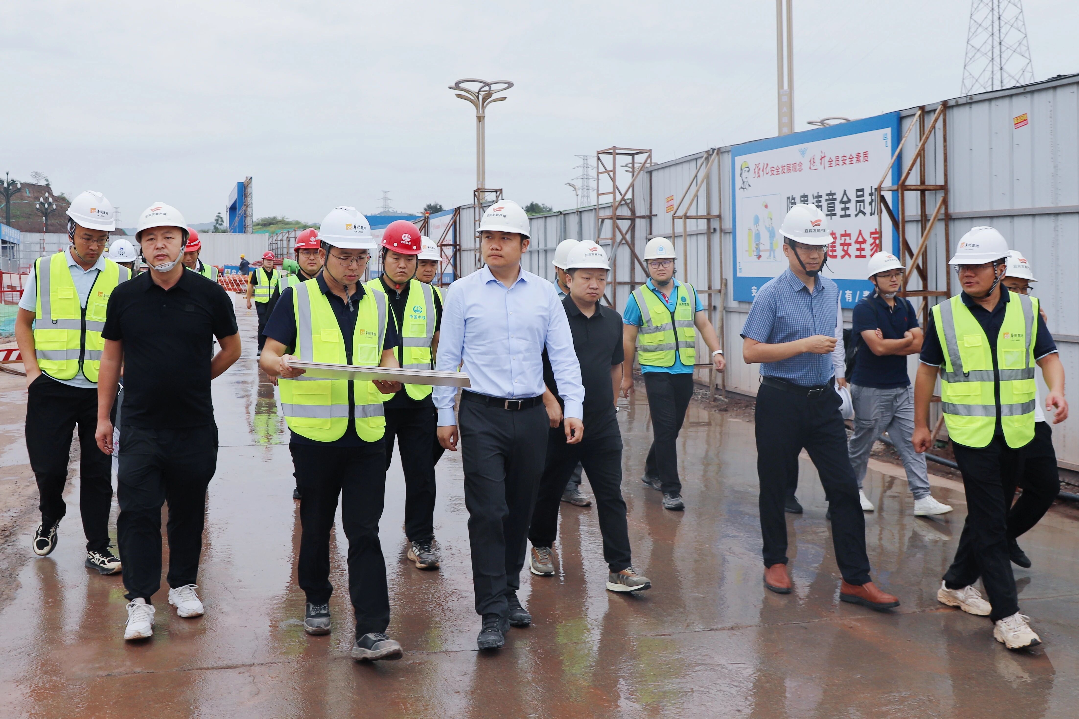 afb7a05d-510e-4c41-9a24-4add8419e80e afb7a05d-510e-4c41-9a24-4add8419e80e