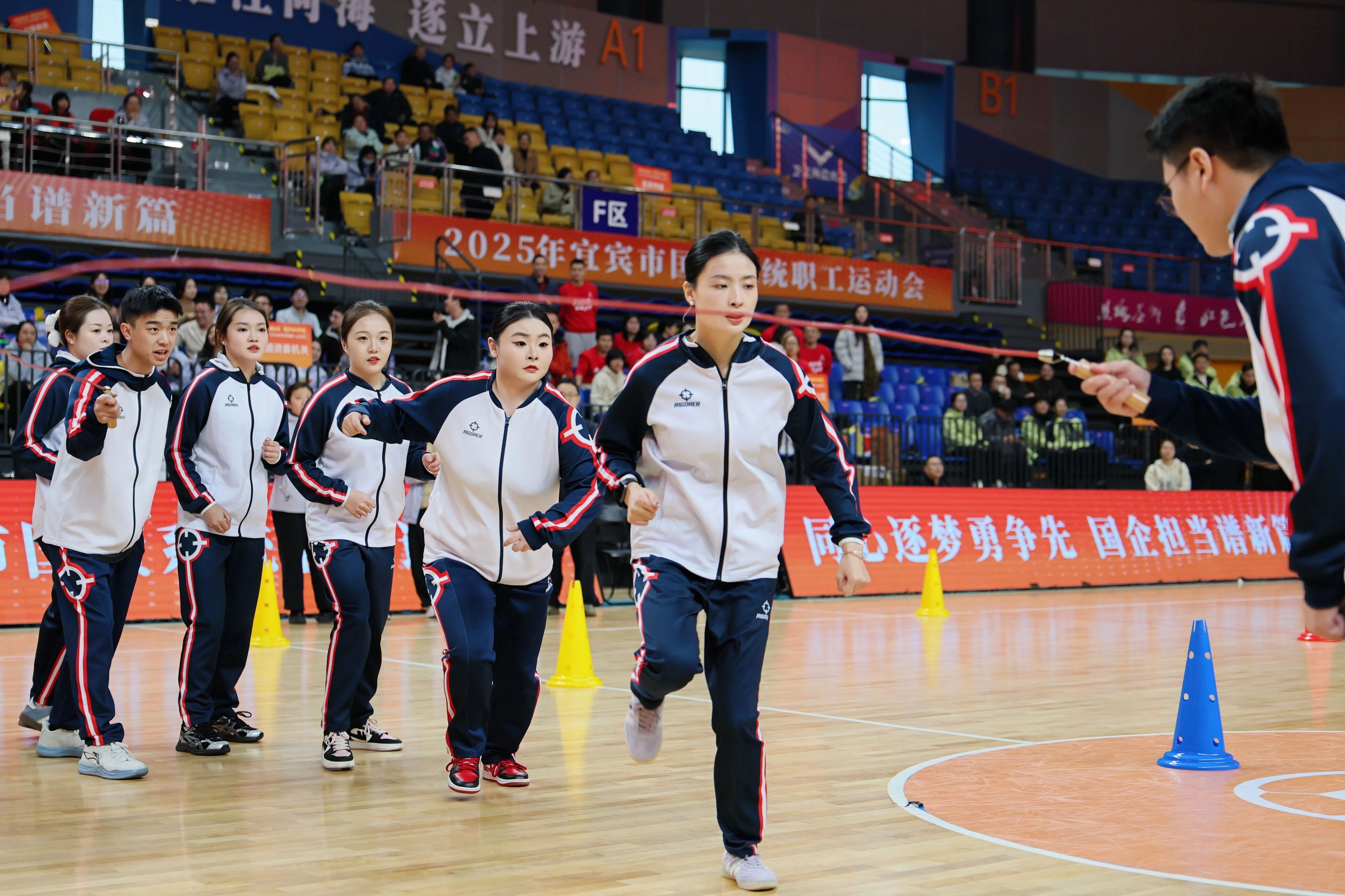 d9f76acb-4109-4189-9521-194ef791b3ec