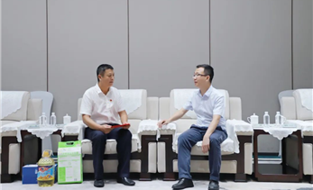 宜发展产城公司党委开展“七一”困难党员走访慰问
